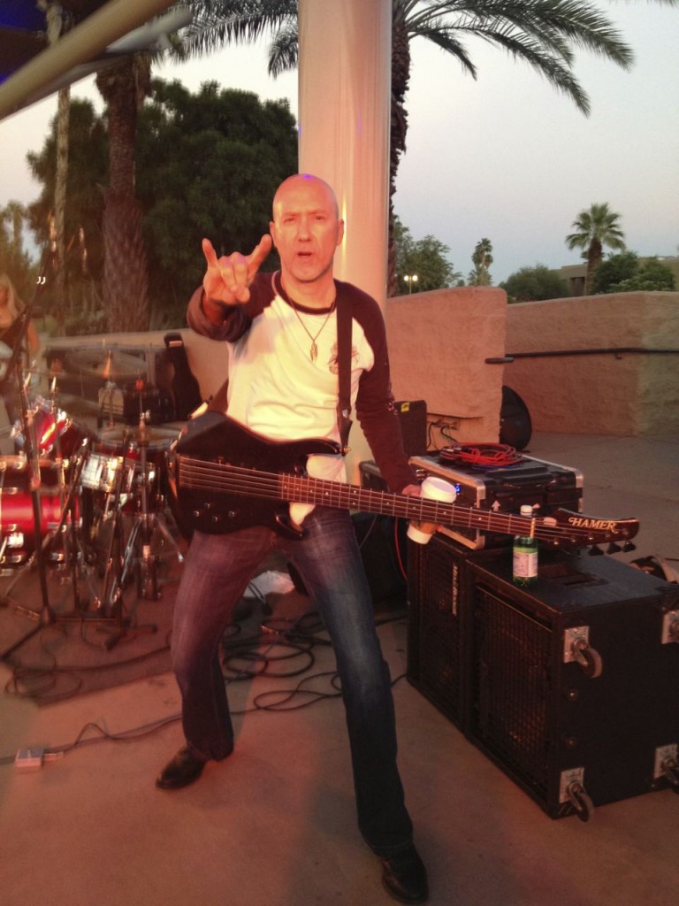 Soundcheck Devil Horns